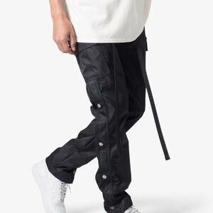 mnml Snap Zipper II Cargo Pants - Black Size 40Black / 40